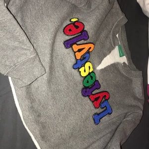 Lyfestyle crop sweater